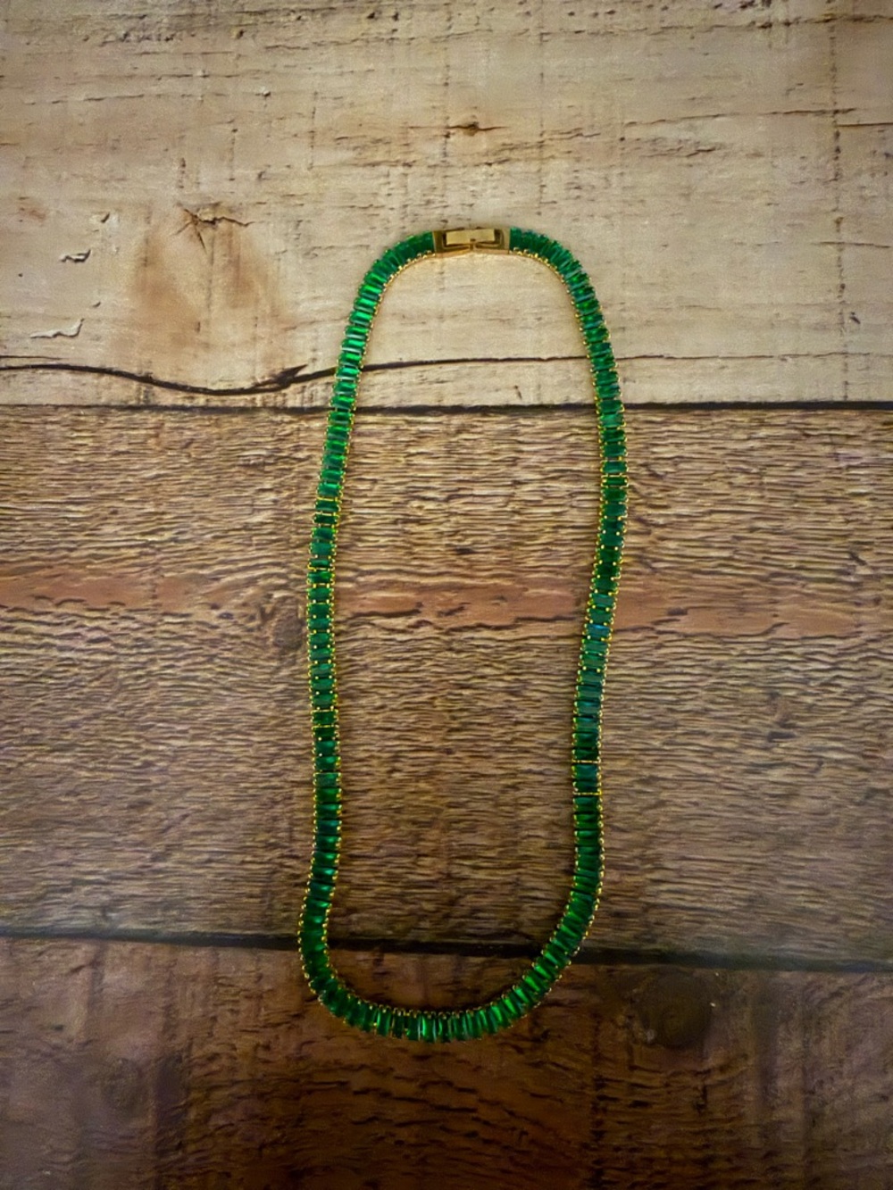 Emerald and Gold Choker Necklace